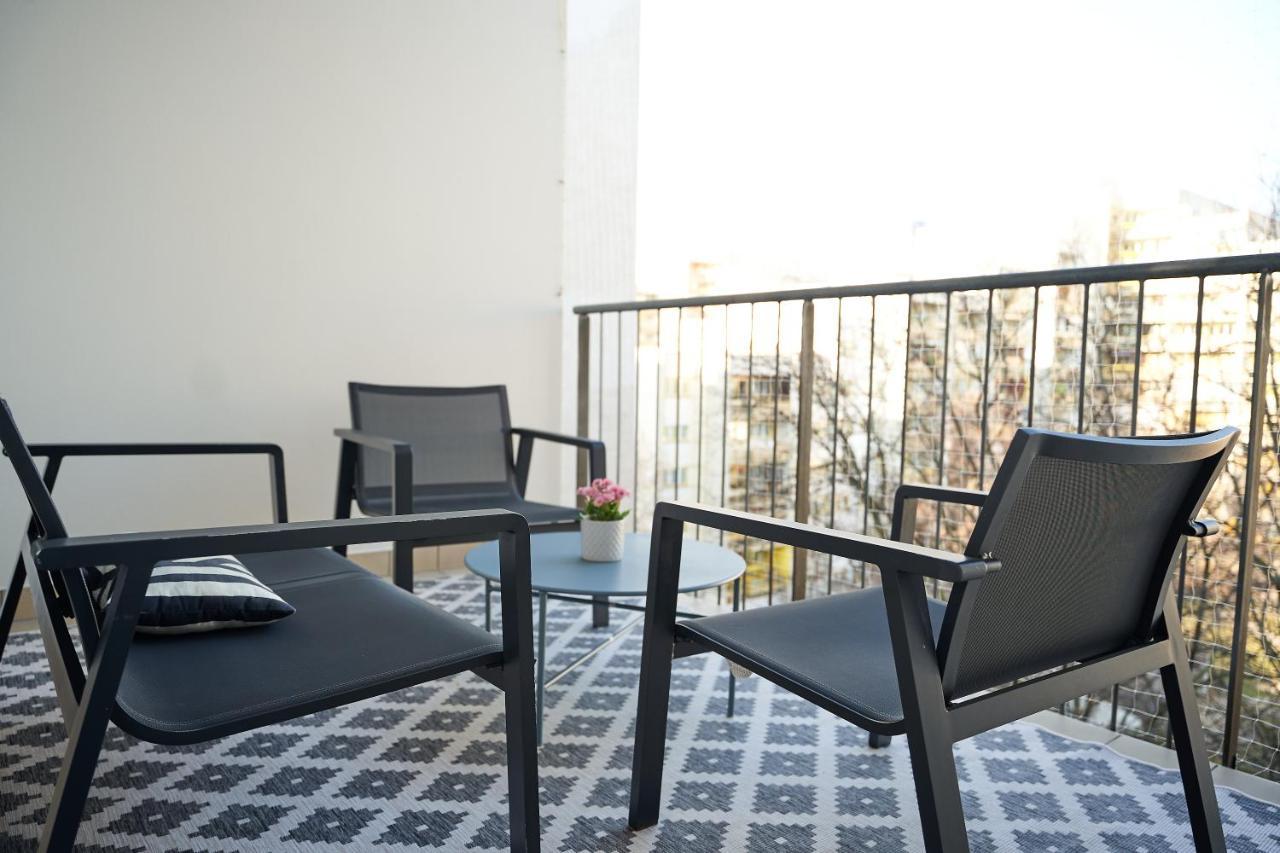 Trendy Apartment Zentral Gelegen Вена Экстерьер фото