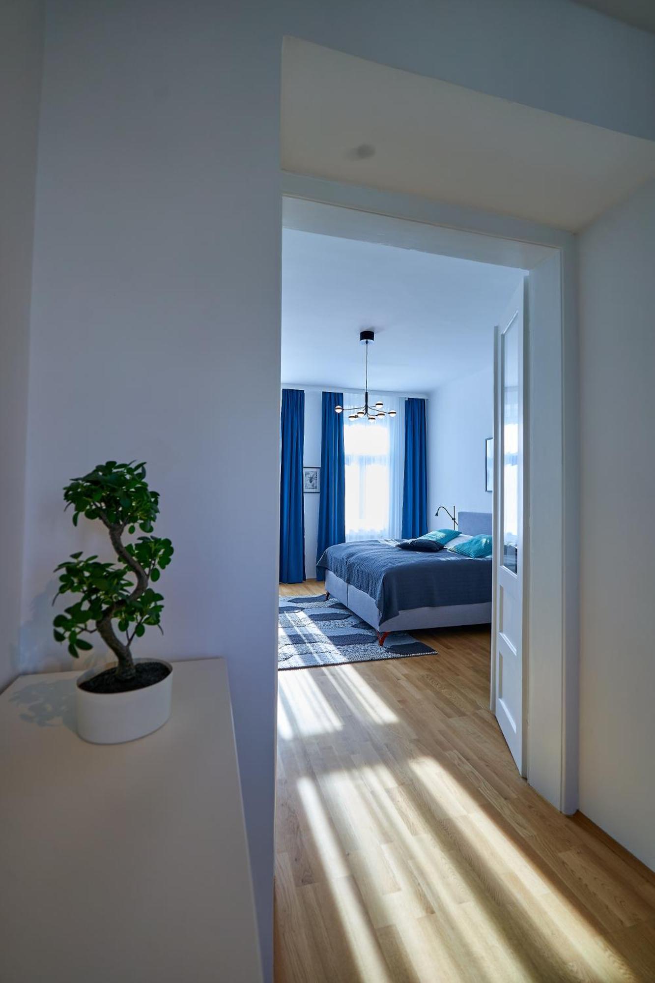 Trendy Apartment Zentral Gelegen Вена Экстерьер фото