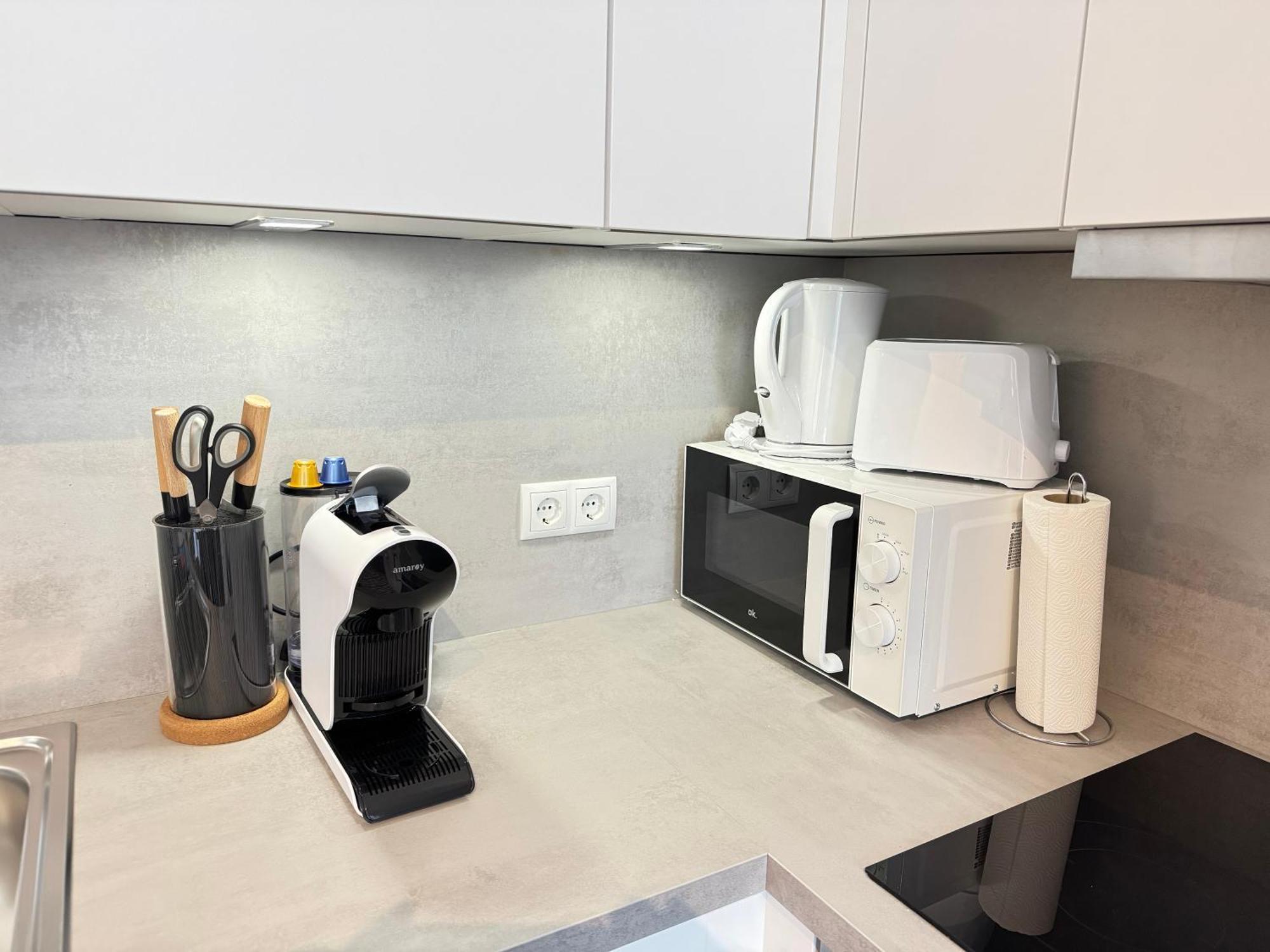 Trendy Apartment Zentral Gelegen Вена Экстерьер фото